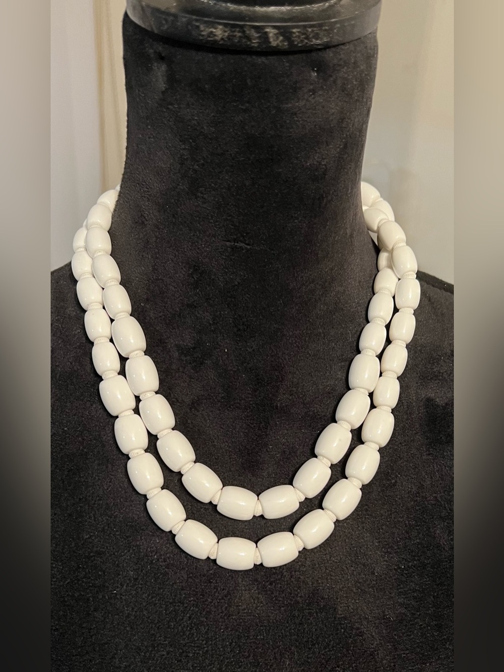 Vintage Trifari Classic White Double-Strand Beaded Necklace